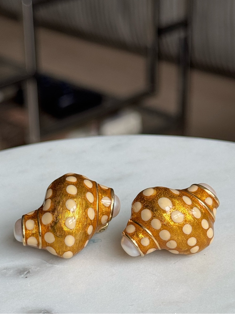 Erwin Pearl Polka Dot Shell Enamel Pearl Clip On Statement Earrings Gold Beige